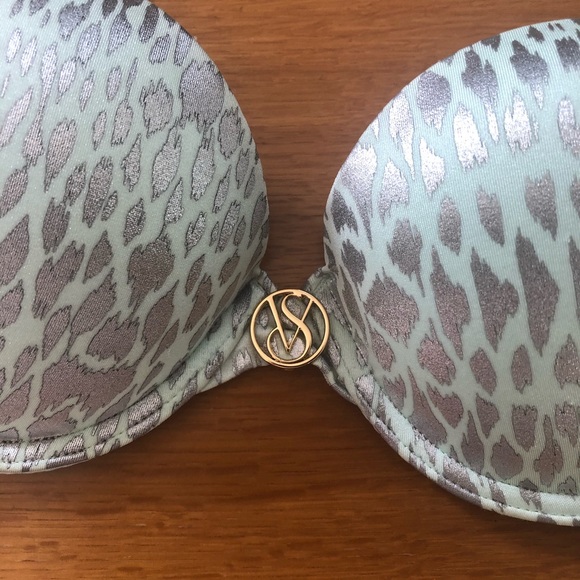 Victoria’s Secret Miraculous Bombshell Bikini - Picture 4 of 16